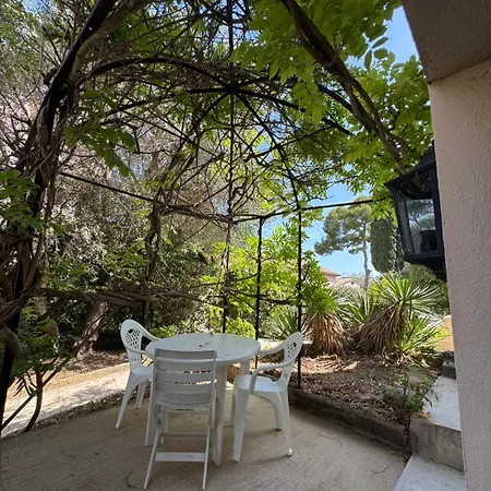 Oasis Secrète à - Prestigieuse Historique Jardin Ombragé Centre Et Plages à Pied *