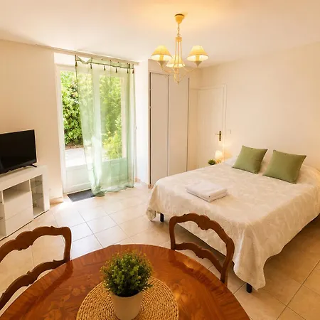 Oasis Secrète à - Prestigieuse Historique Jardin Ombragé Centre Et Plages à Pied