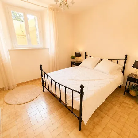 Oasis Secrete A - Prestigieuse Historique Jardin Ombrage Centre Et Plages A Pied *
